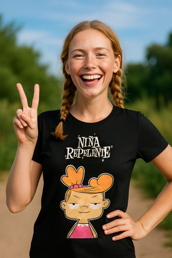 Camiseta de Niña Repelente edición 2009, modelo mujer, color negro, algodón 100%